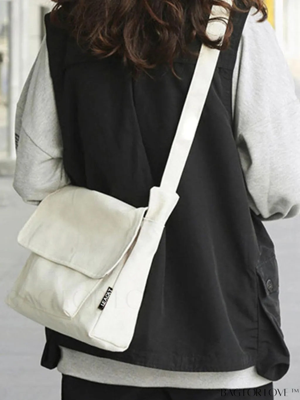 BagForLove - Stylish Womens Canvas Messenger Bag - Versatile and Chic Shoulder Tote for Students