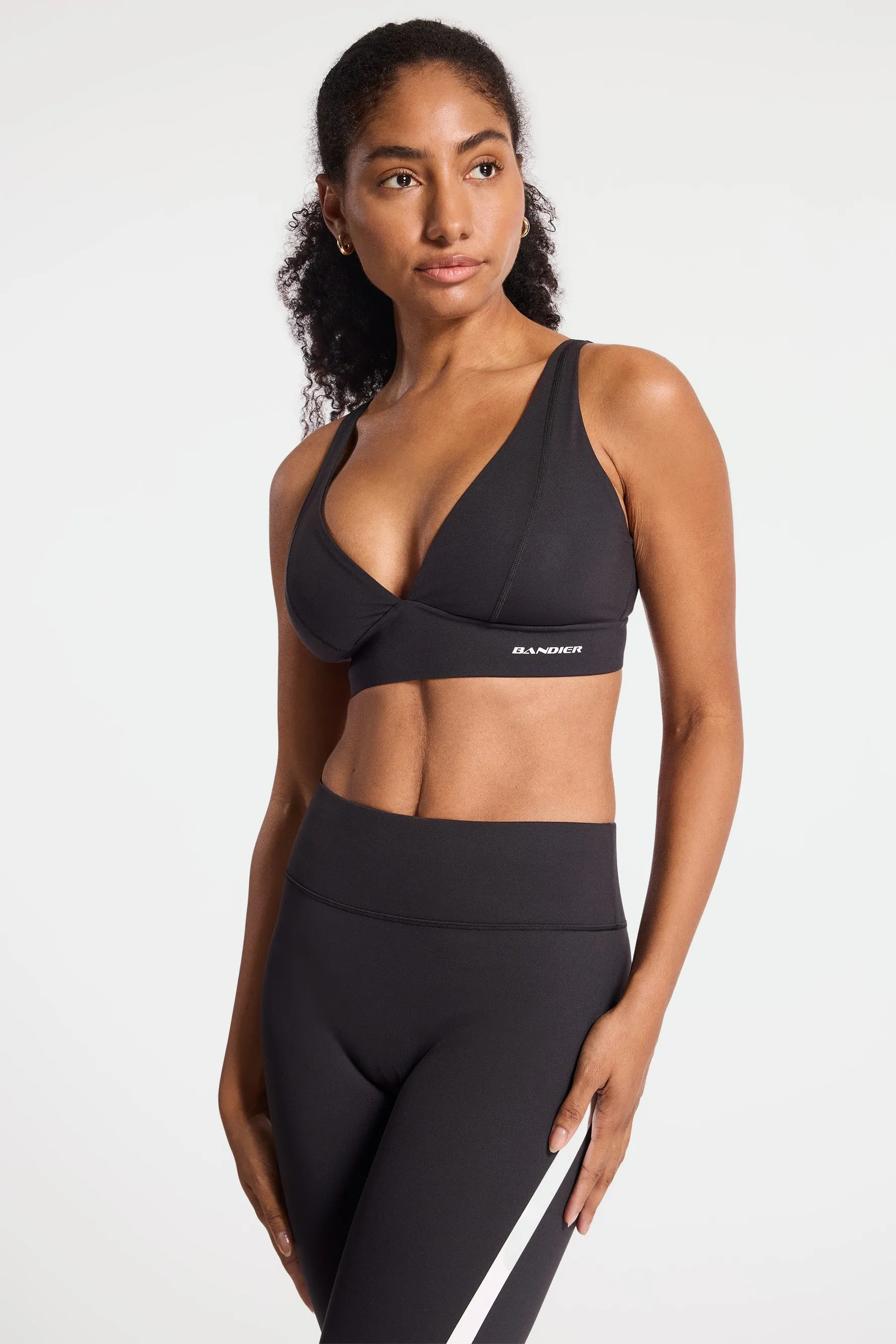 Bandier | V Neck Plunge Bra | Black