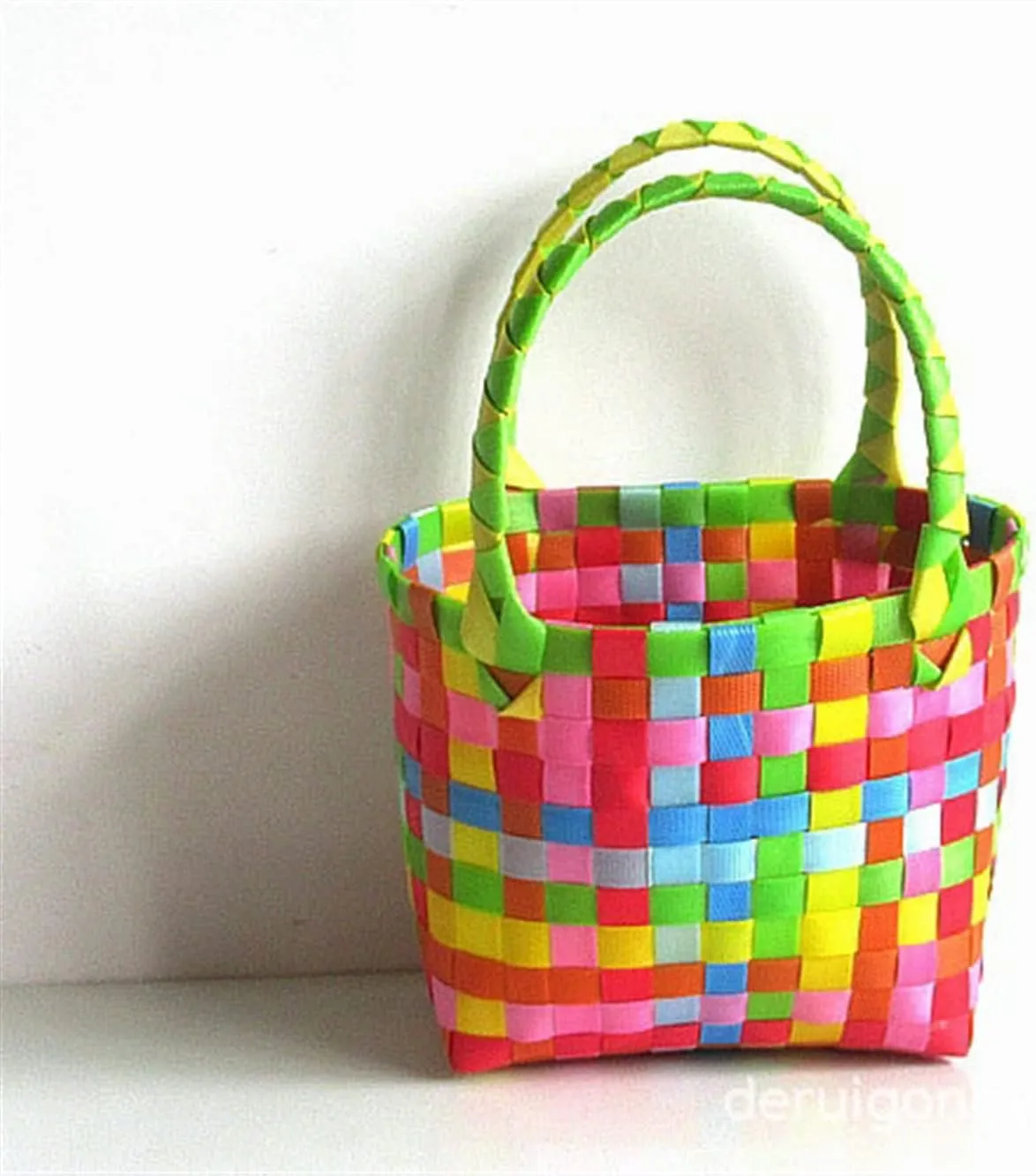 Cute Hand-Woven Basket Colorful Small Square Bag Plastic Fruit Vegetable Basket Bag Summer Beach Picnic Basket Storage Organizer (Color : 03)