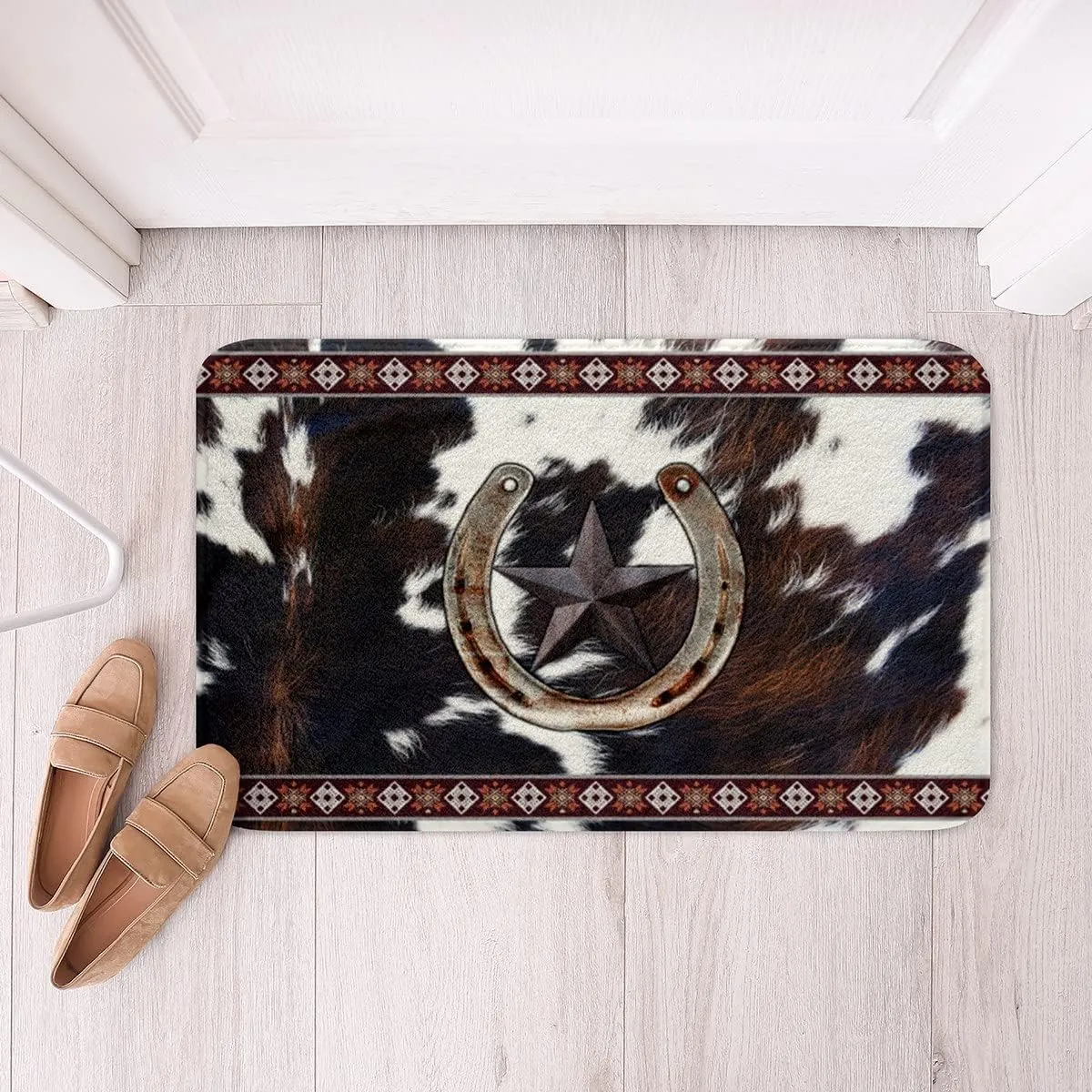 Erosebridal Western Cowhide Horseshoe Bathroom Rug Absorbent Southwestern Boho Aztec Non Slip Bath Mat 16"X24" Wild West Texas Star Door Mat for Adults Men Exotic Bohemian Geometric Bath Rug