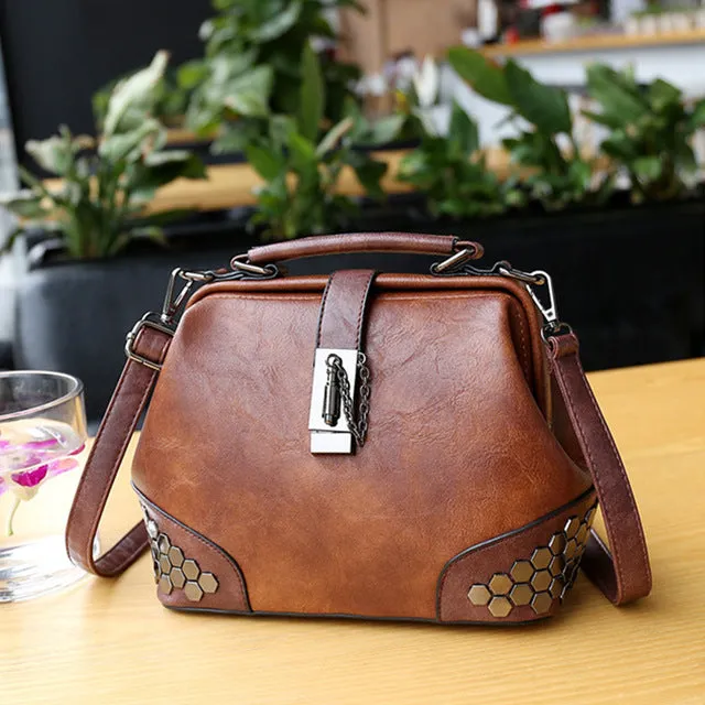 Fashion Women Handbags New Women Lock Chain Rivets Vintage Pu Leather Crossbody Shoulder Bag Ladies Doctor Bags Female Totes
