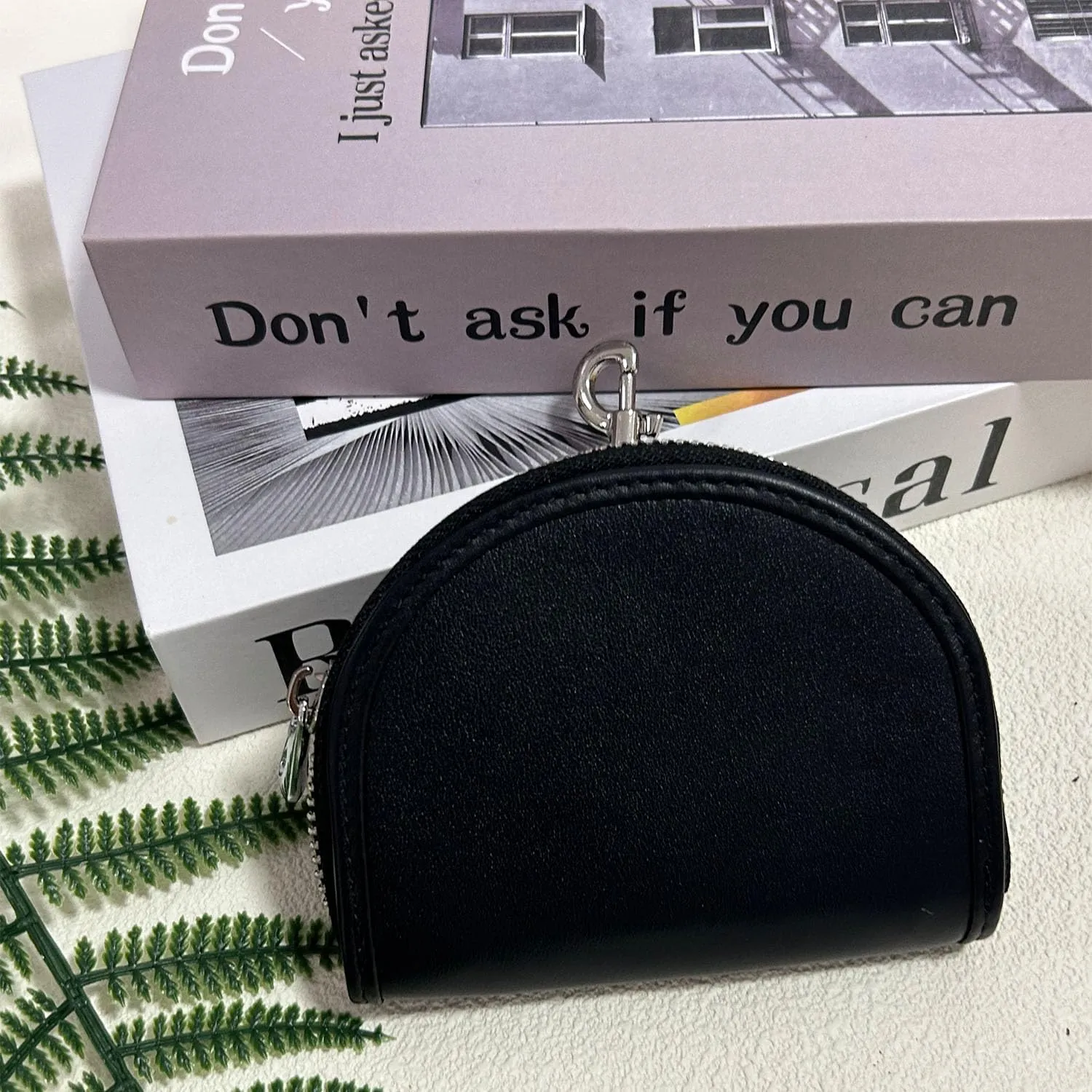 Genuine Leather Coin Purse for Women Semicircle Coin Purse Pouch Large Capacity Coin Pouch Ladies Mini Purse for Shopping, Travel, Birthday Gift (black)