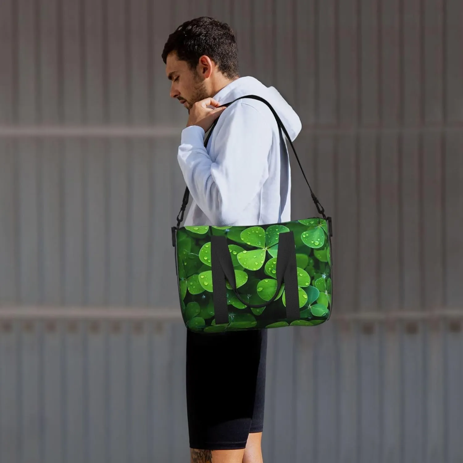 Gym Bag Many Green clover Duffel Bag for Men Women Travel Overnight Bag with Shoe Compartment Workout Bags