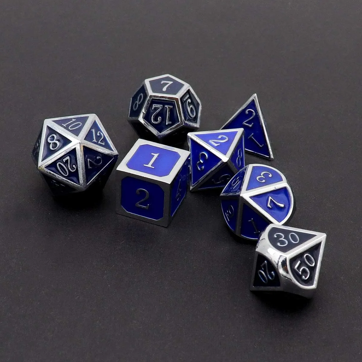 Haxtec Heat Sensitive Metal DND Dice Set Color Changing Metal Dice Temperature Polyhedral D&D Dice for RPG Dungeons and Dragons-Silver Black Blue Shift