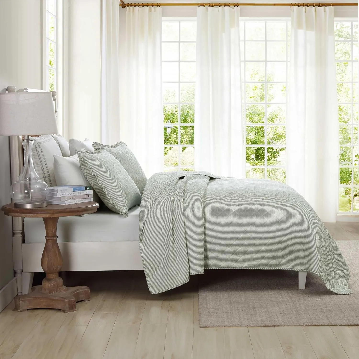 Laura Ashley - Full/Queen Quilt Set, Simple, Comfortable and Breathable Bedding with Matching Sham(s), Super Soft and Cozy Home Decor (Oxford Stripe Green, Full/Queen)