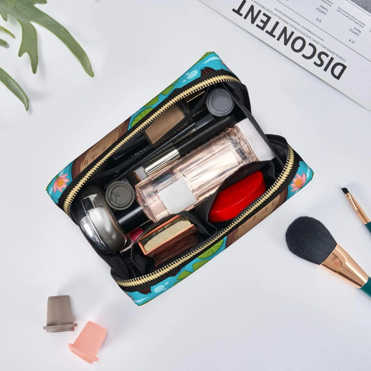 Love Otter Printed Small Makeup Bag,Travel Cosmetic Bag Purse with Zipper,Water-resistant Makeup Organizer Bag for Women