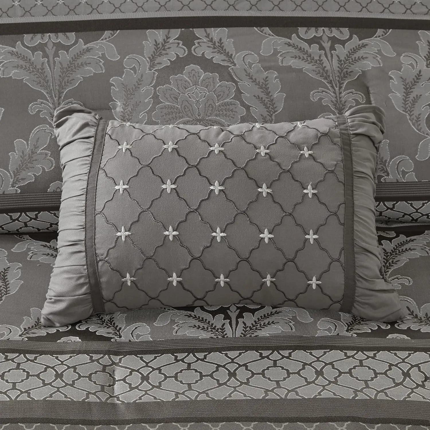 Madison Park Bellagio Cozy Comforter Set - Luxurious Jaquard Traditional Damask Design, All Season Down Alternative Bedding with Matching Shams, Decorative Pillow, Cal King(104"x92"), Grey 7 Piece