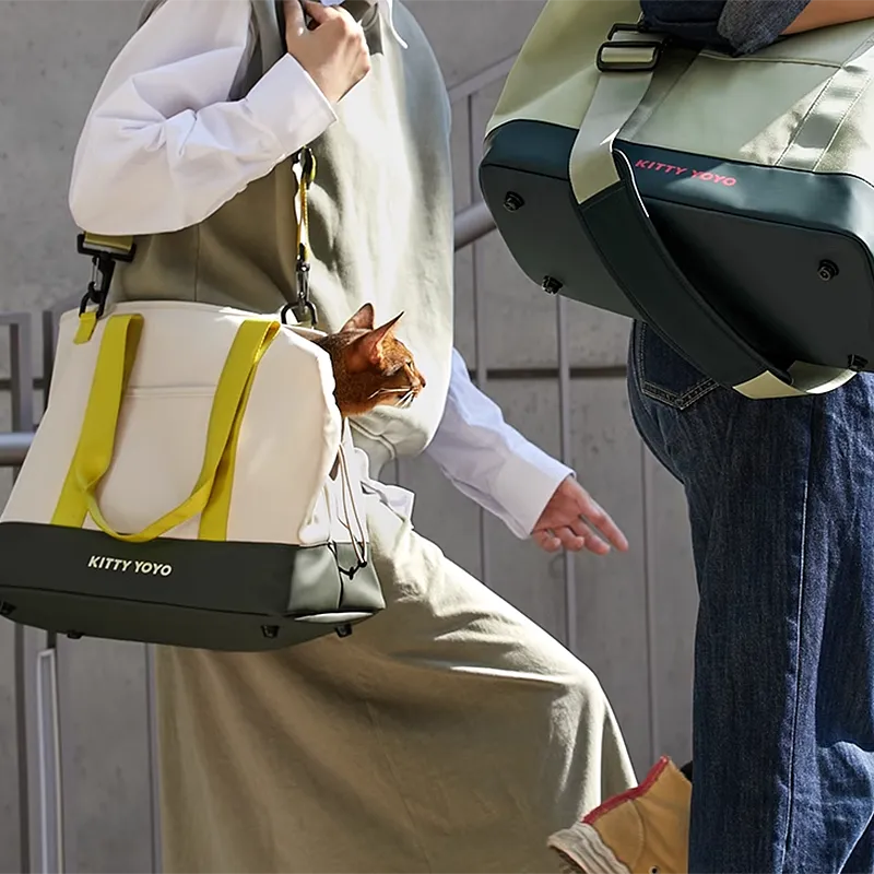 Outdoor Large Capacity Pet Carrier Bag