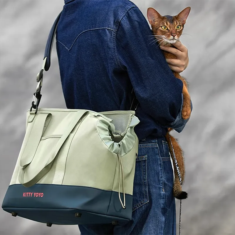 Outdoor Large Capacity Pet Carrier Bag