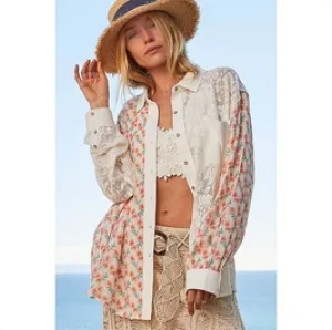 POL FLORAL LACE CONTRAST SHIRT