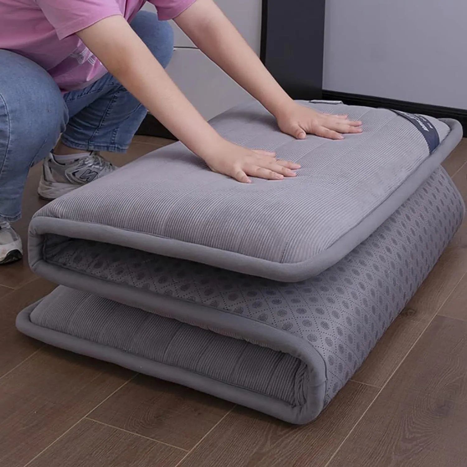 Portable Folding Student Mattress, Portable Student Mattress for Single Student Dormitory, Breathable Folding Floor Bed for Home use(Gray,150x200cm(59x79inch))