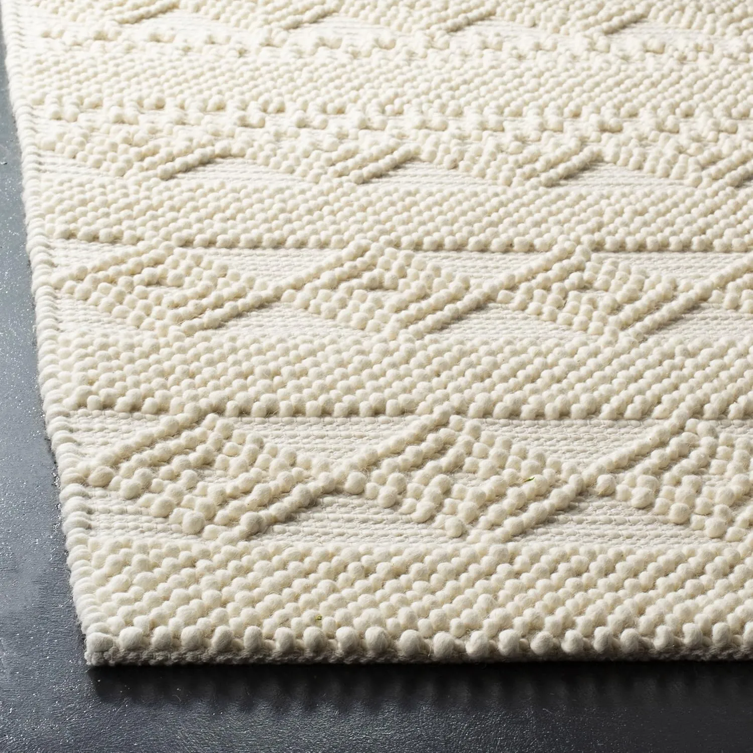 SAFAVIEH Natura Collection 9' Square Ivory NAT102C Handmade Moroccan Boho Tribal Wool & Cotton Living Room Dining Bedroom Area Rug