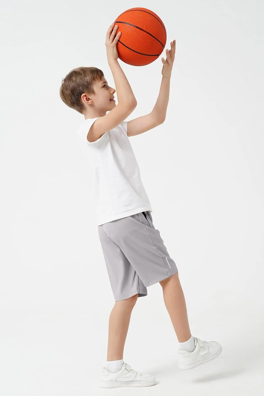 SHOOYING Boys Quick Dry Athletic Shorts Sets