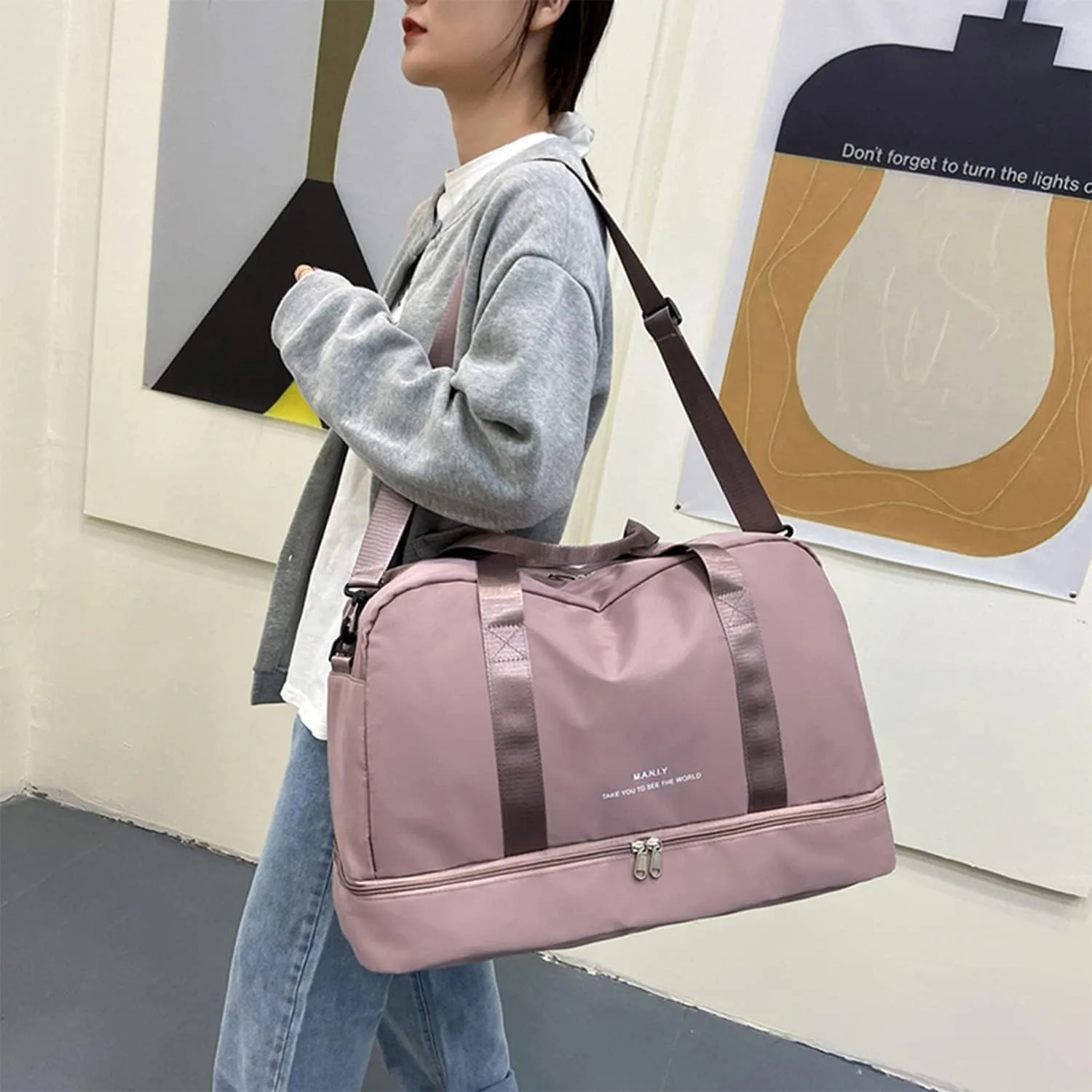 Sports Travel Duffel Bag for Women,Light Gym Bag with Shoe Compartment,Large Capacity Weekender Overnight with Wet Pocket for Lady Travel, Gym, Yoga （Pink）