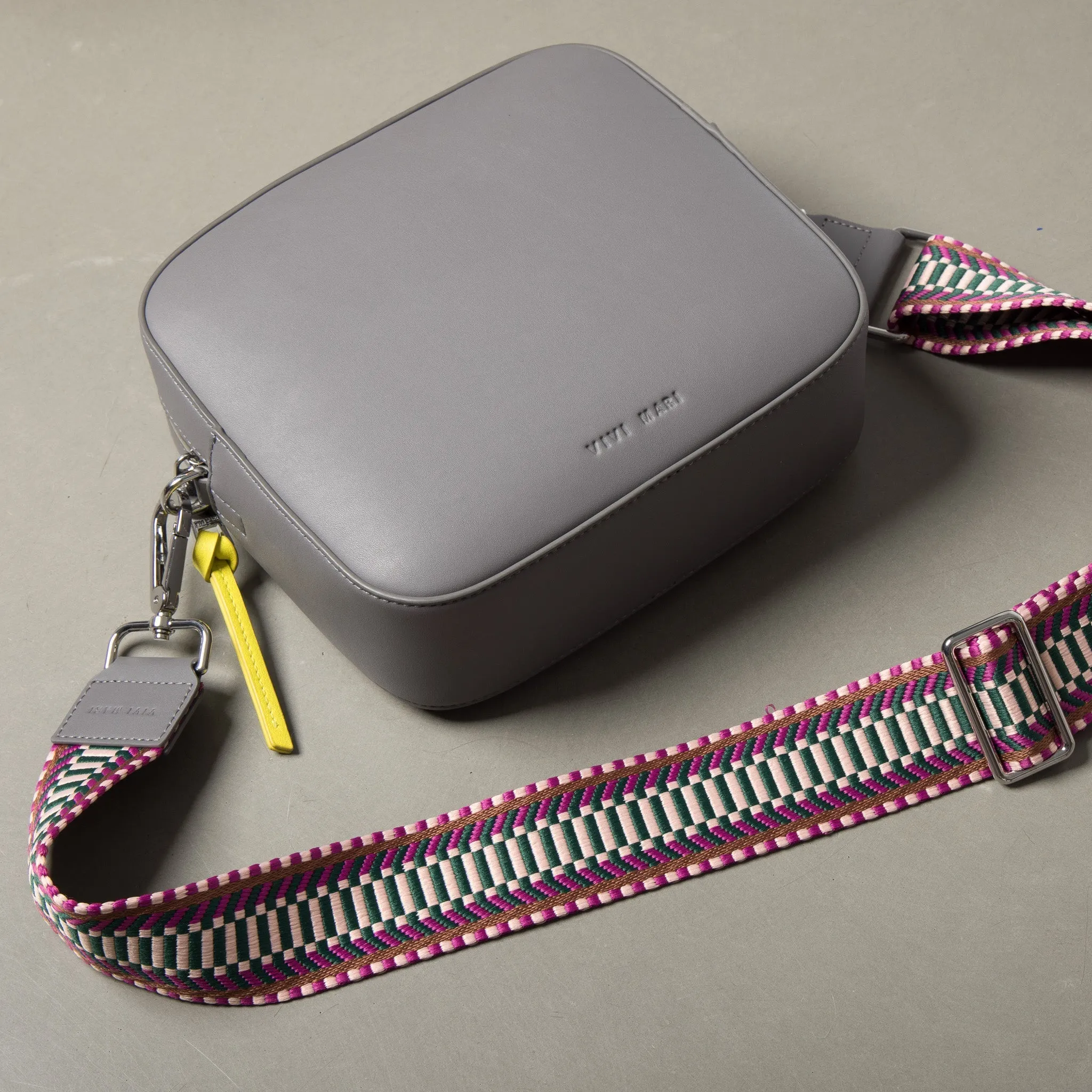 strap ethno multi magenta - tan