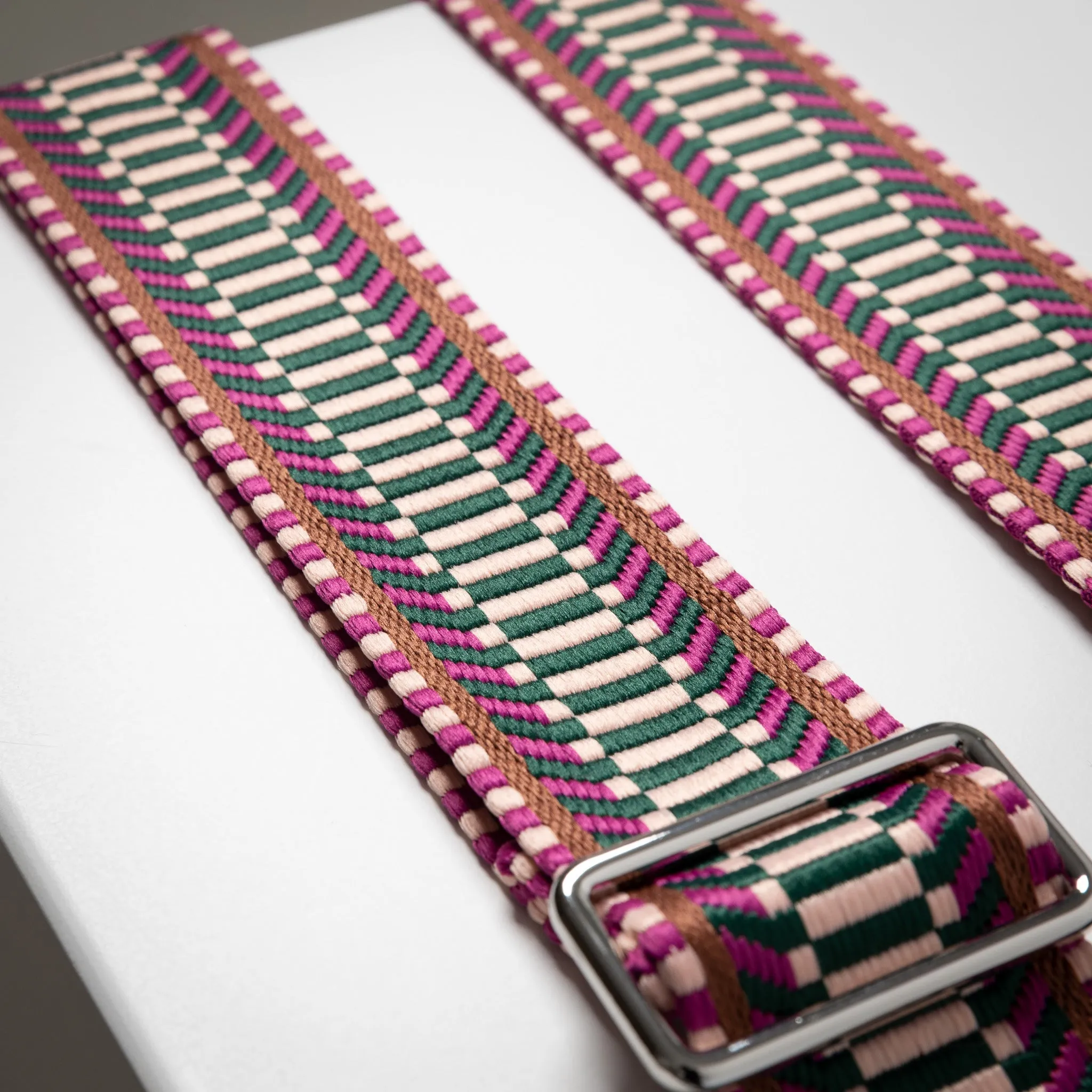 strap ethno multi magenta - tan