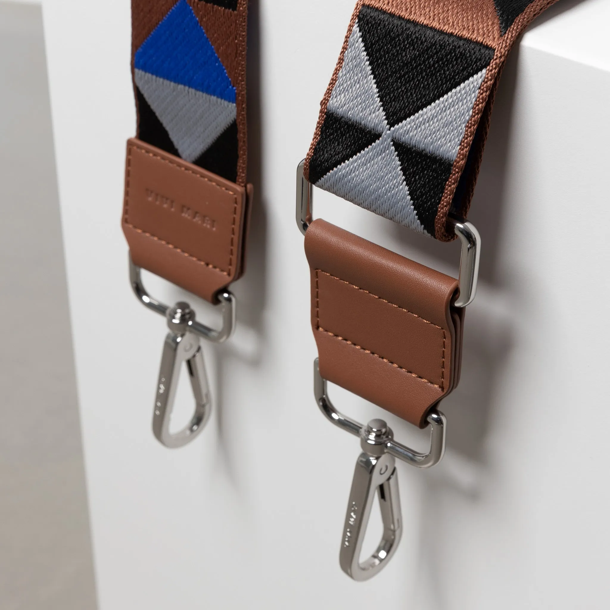 strap triangles multi tan/blue - tan