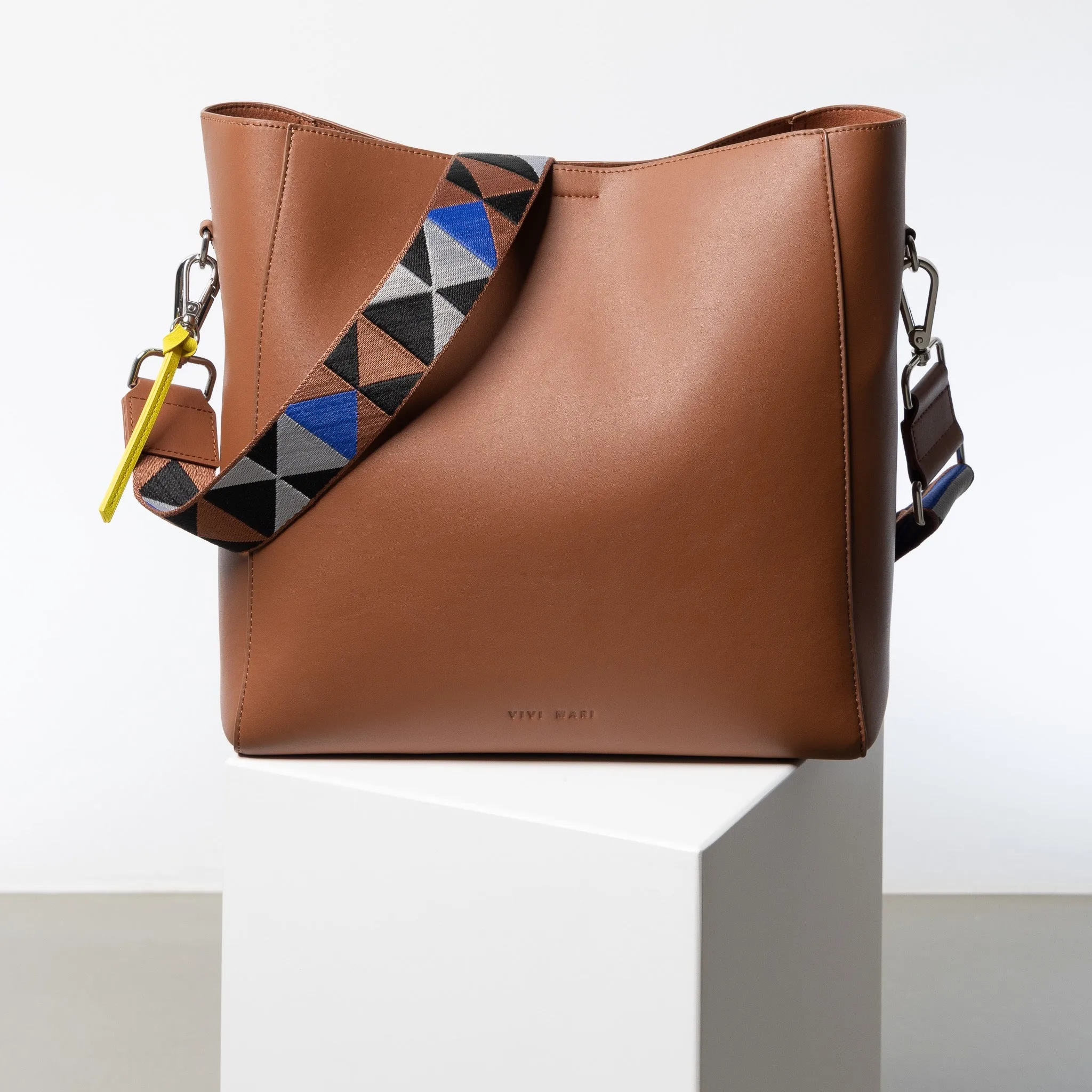 strap triangles multi tan/blue - tan
