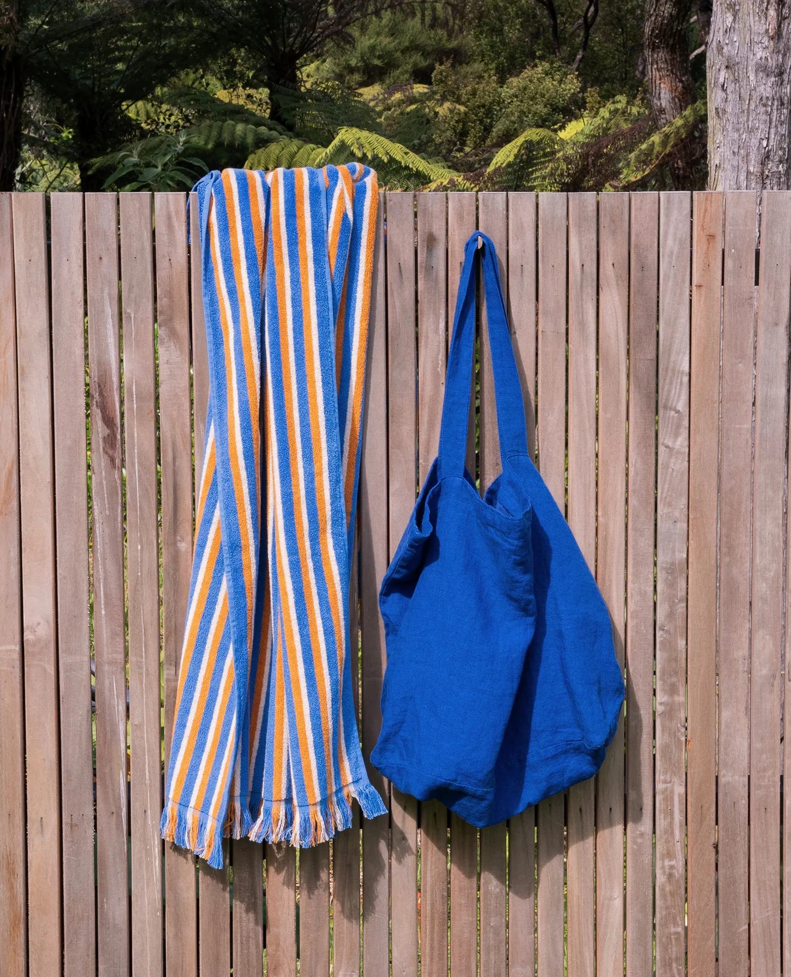 Tivoli beach towel blue/natural
