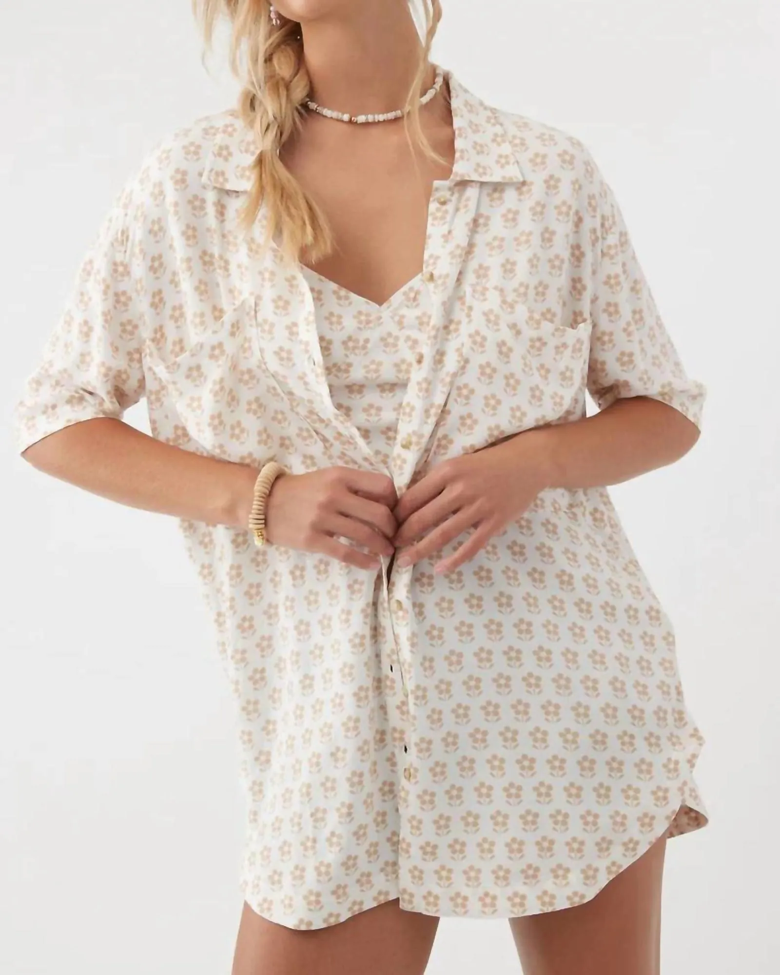 Tricia Daisy Button-Up Top in Winter White | Winter White