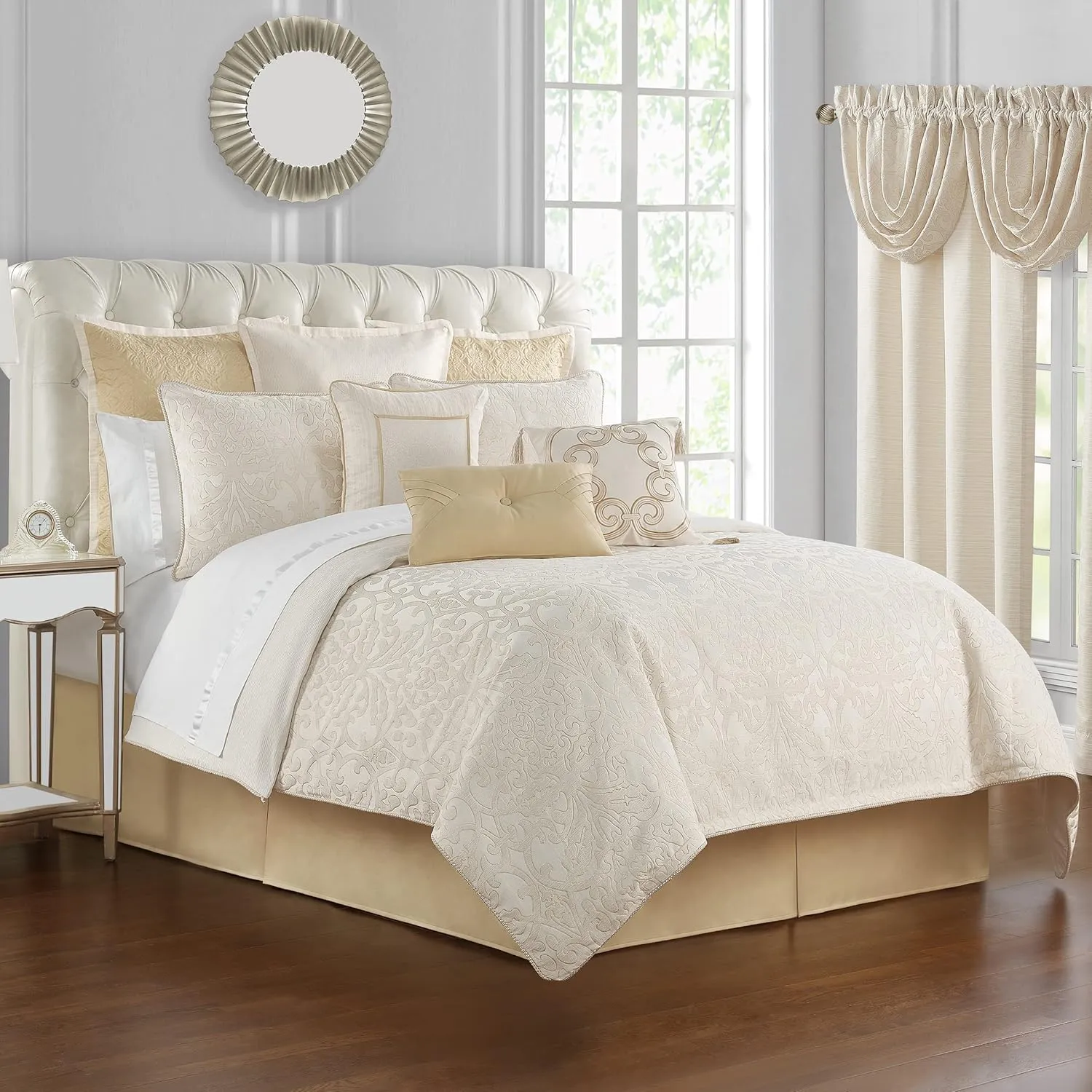 Waterford Valetta 6PC. King Comforter Set, Ivory