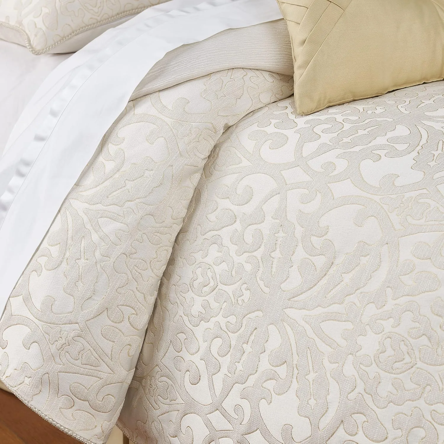 Waterford Valetta 6PC. King Comforter Set, Ivory