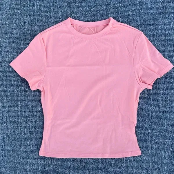 Women's Tight-Fit Sports T-Shirt - Quick-Dry Yoga & Running Tee
