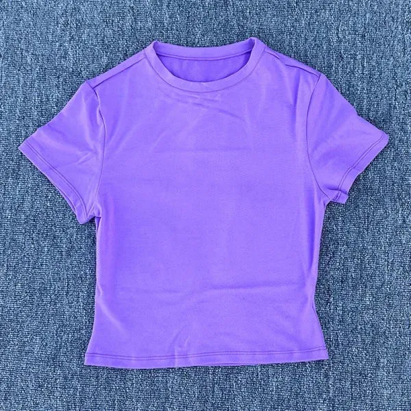 Women's Tight-Fit Sports T-Shirt - Quick-Dry Yoga & Running Tee